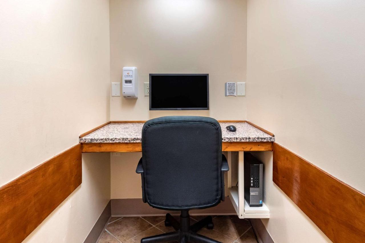Quality Inn Sanford Εξωτερικό φωτογραφία